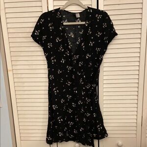 H&M Black Floral Mini Dress